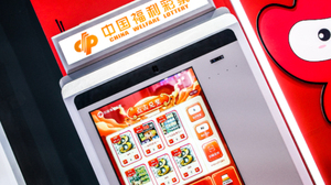 诺丁汉森林19轮后积37分高居英超第2,上赛季仅排第17,诺丁汉森林为何突然实力大增?